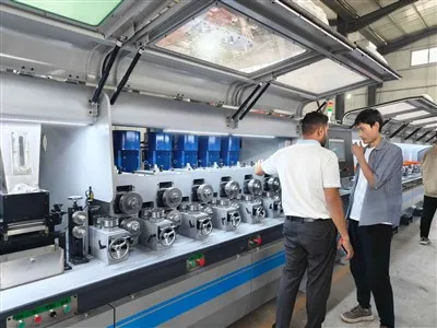 Linie de producție de sârmă de sudare cu miez de flux